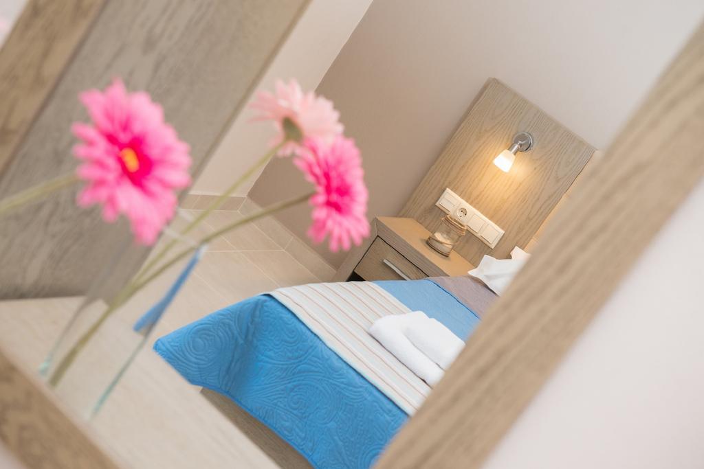 Luxury Sirens Fresh Apartment Лименас Екстериор снимка