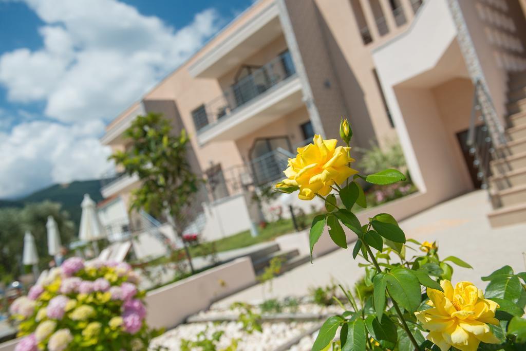 Luxury Sirens Fresh Apartment Лименас Екстериор снимка
